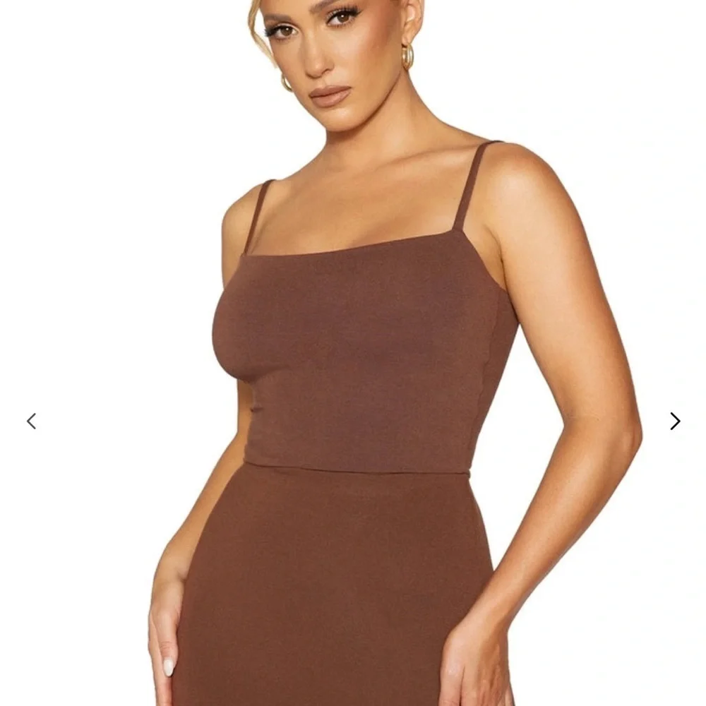 NAKED WARDROBE SOLID VIBES CHOCOLATE BROWN CROP TANK XL